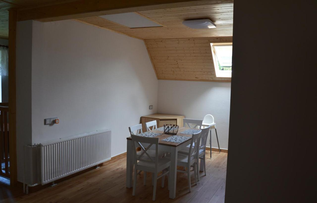 Horsky Apartman Pod Zelenou Strechou Bartosovice v Orlickych Horach Luaran gambar
